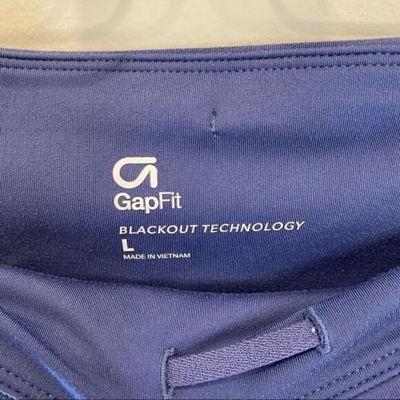 GapFit blackout technology color block leggings - Picture 6 of 7